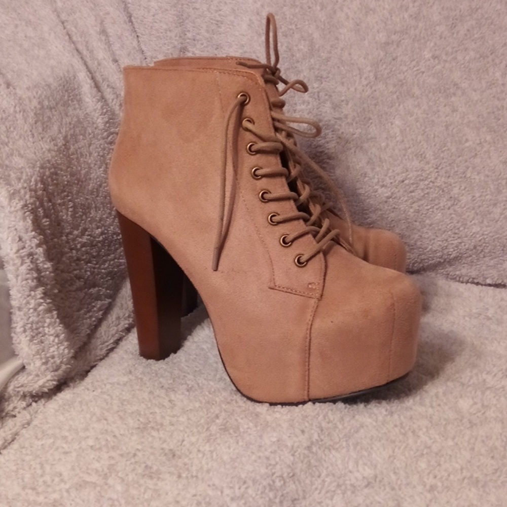Chunky heeled booties